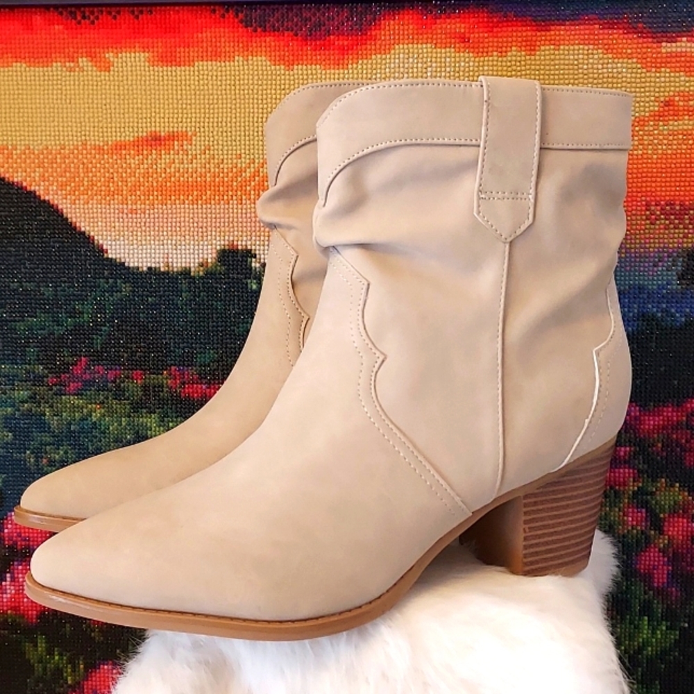 Womens Time and Tru Western Slouch Boots